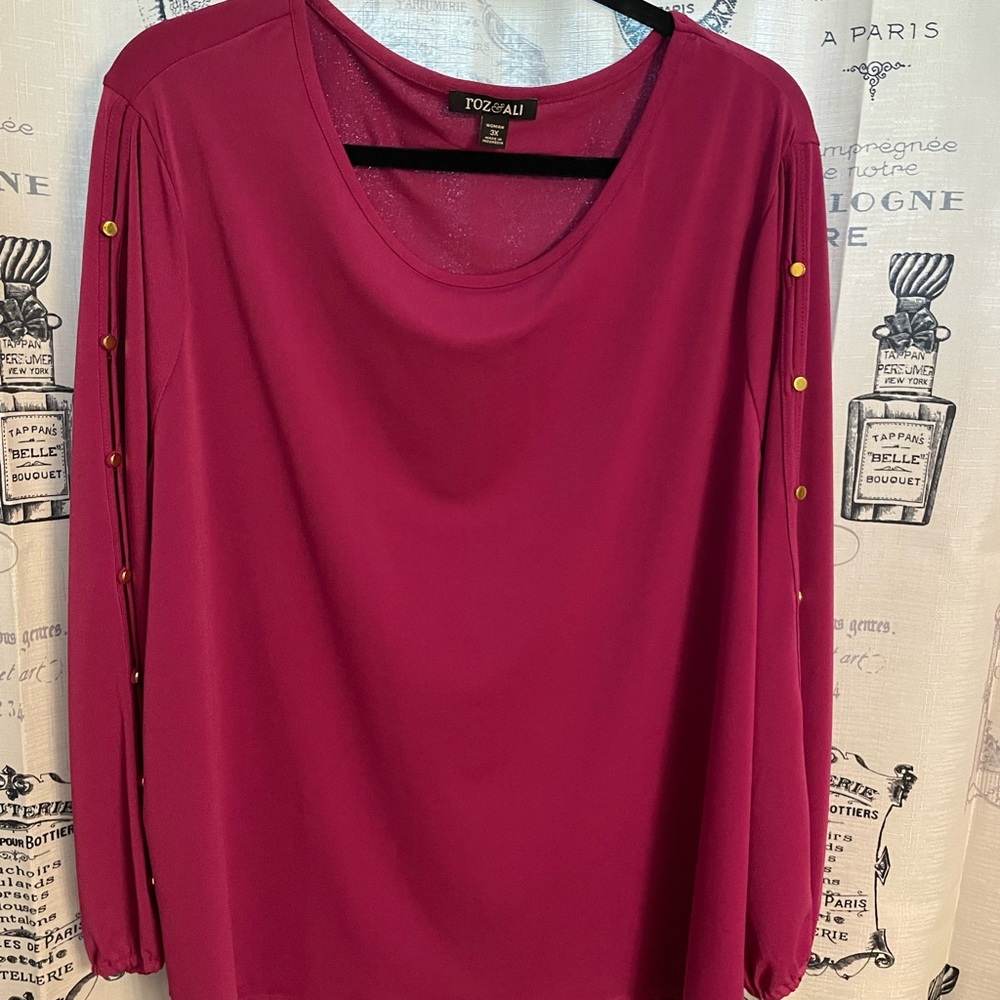 3X long sleeve detailed blouse